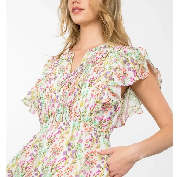 Size M Hazel Flutter Sleeve Floral THML Dress - Picture 6 of 6
